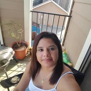 Meet your Posher, Luisa